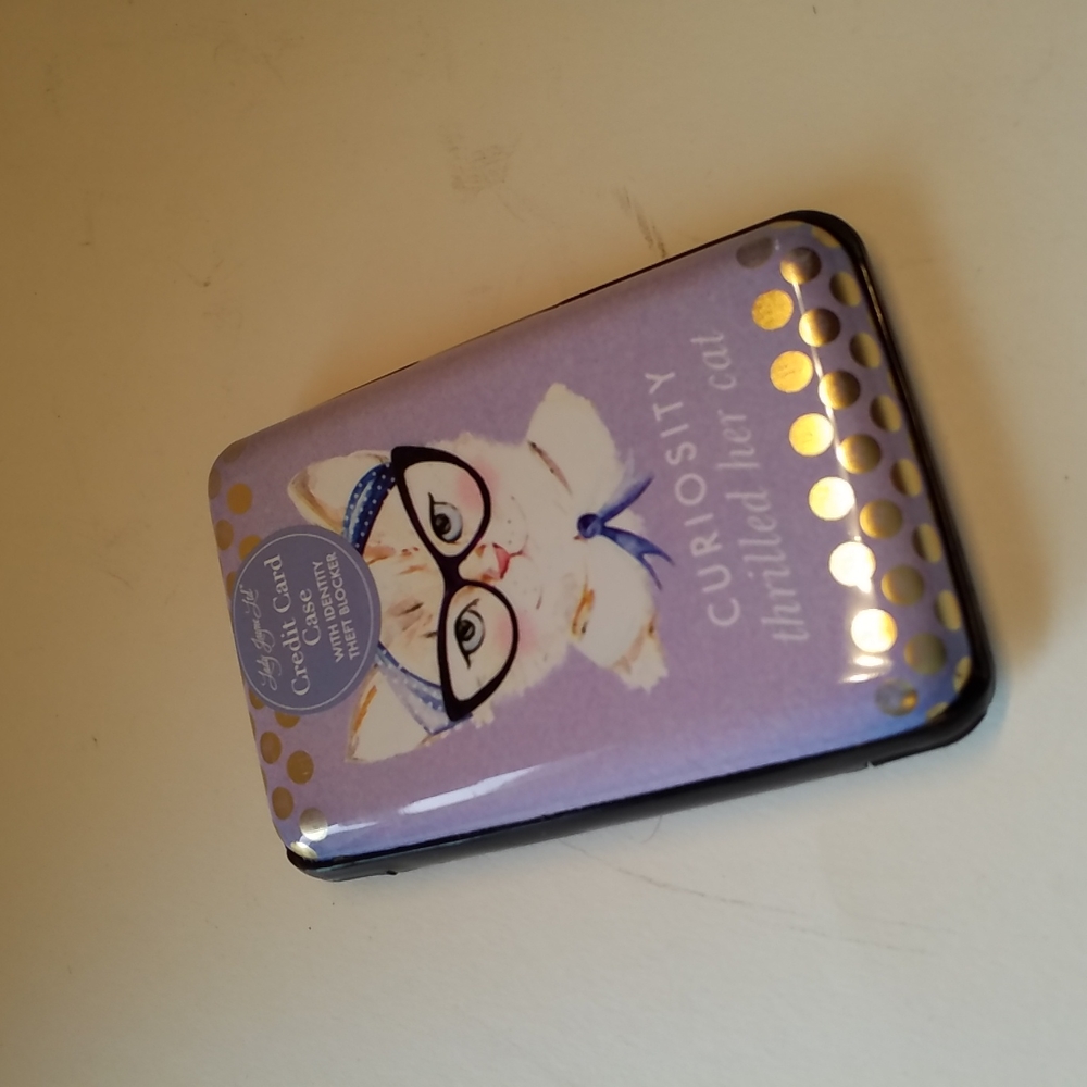 3/$25 CREDIT CARD CASE W/ Identity Theft Blocker Curiosity Thrilled Her …